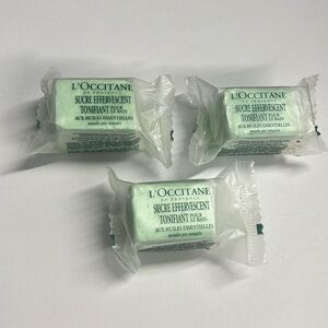 L’Occitane (3) Sucre Effervescent Tonifiant Bath Cubes
